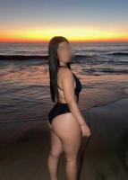 631759096: Chica busca chico en Barcelona
