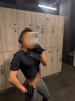 643856540: Chica busca chico en La Coruña