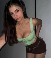 614896653: Chica busca chico en Sevilla