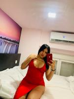 617746381: Chica busca chico en Madrid