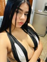 611343484: Chica busca chico en La Coruña