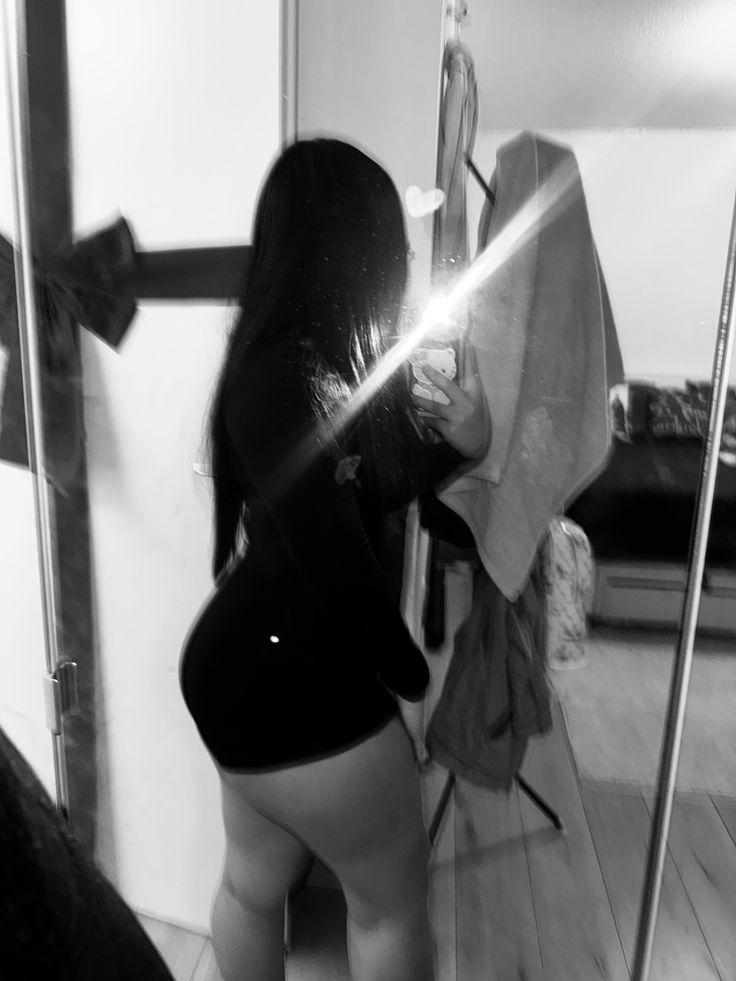 Chica busca chico en Sevilla: 