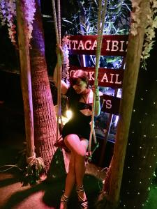 Chica busca chico en Alicante: 
