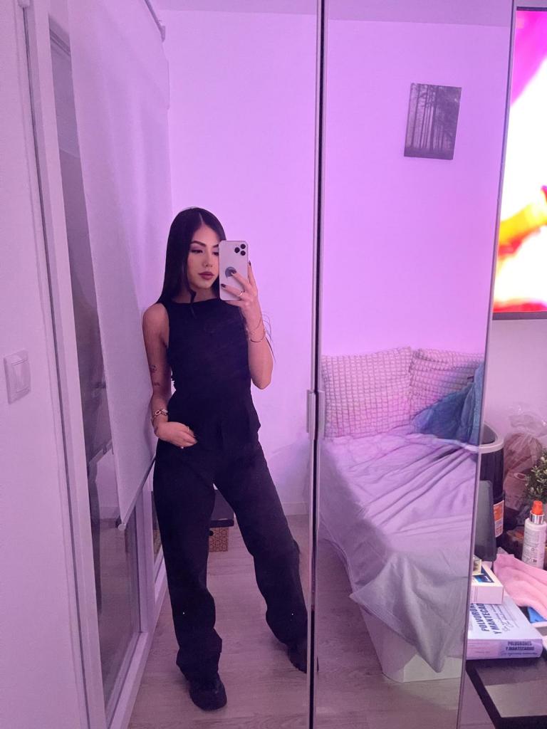 Chica busca chico en Barcelona: 