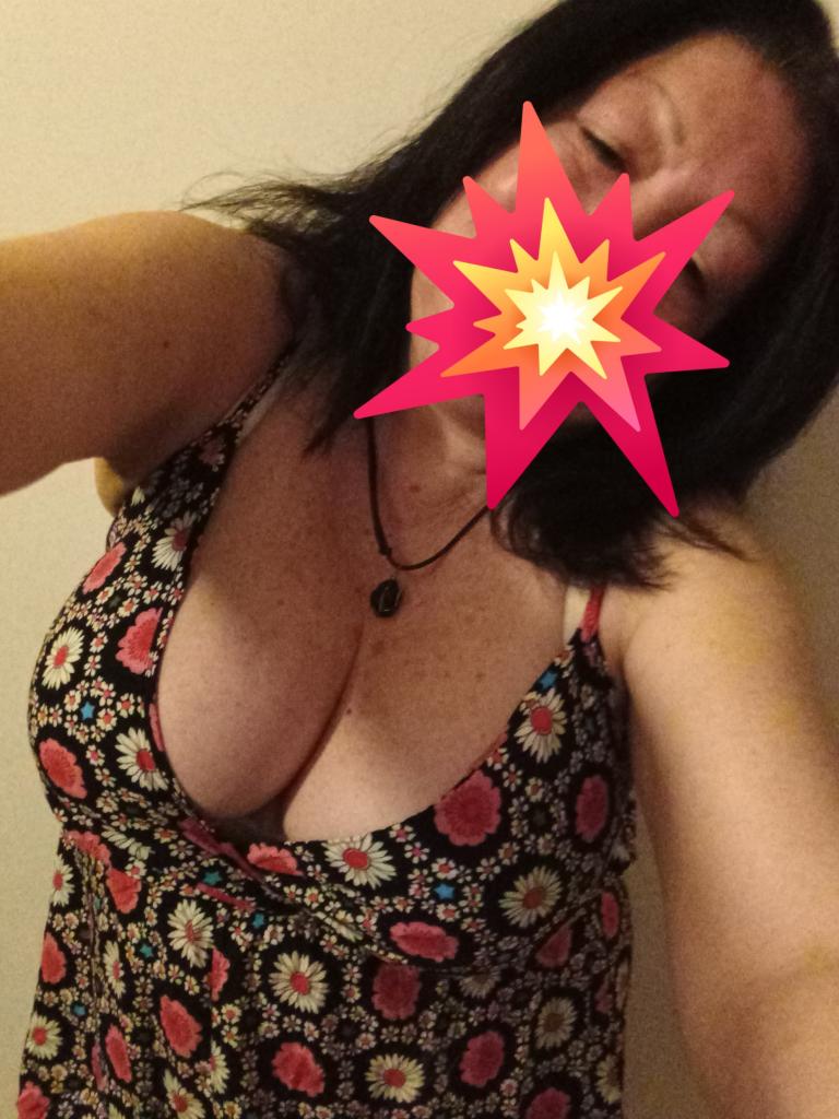 Chica busca chico en Zaragoza: Chica busca chico