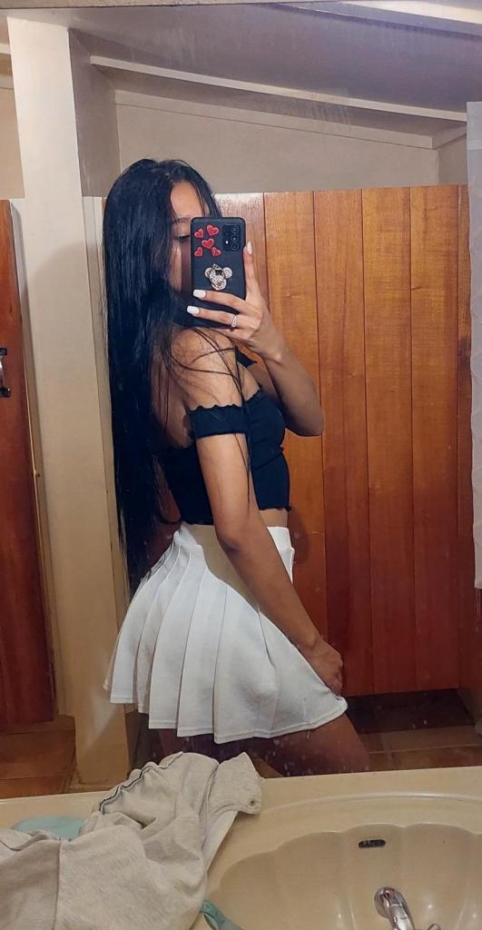 Chica busca chico en Barcelona: 