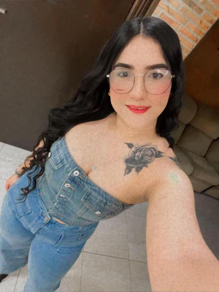 Chica busca chico en Jaén: 