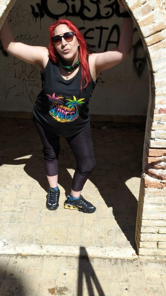 Chica busca chico en Alicante: 