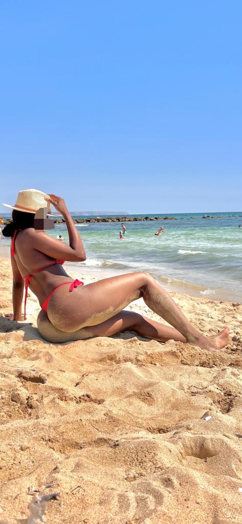 Chica busca chico en Mallorca: 