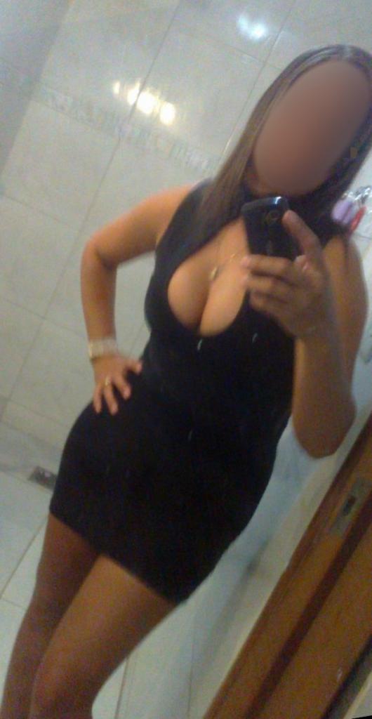 Chica busca chico en Huelva: 