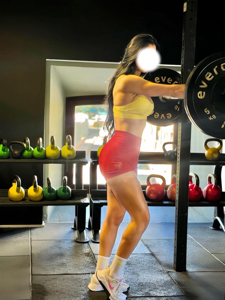 641731836: Chica busca chico en Málaga