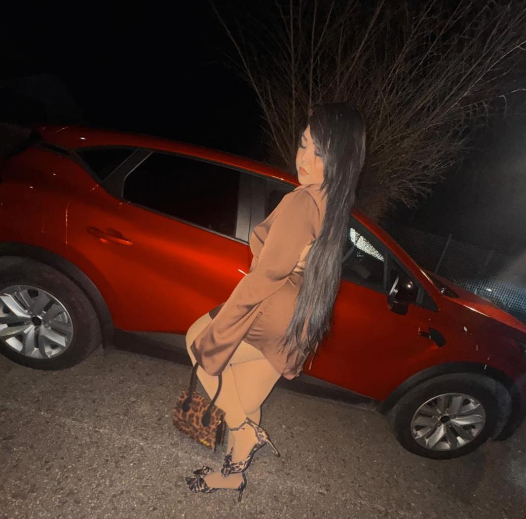 Chica busca chico en Almería: 