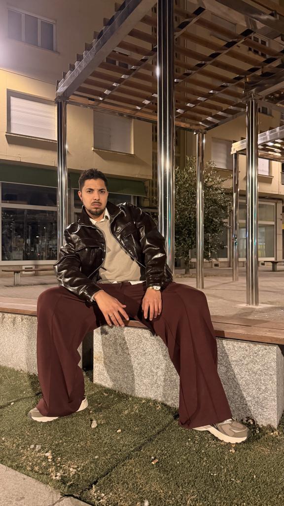 Chico busca chica en Asturias: 