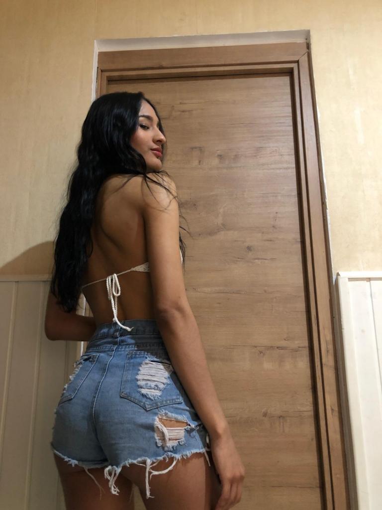 Chica busca chico en Barcelona: 