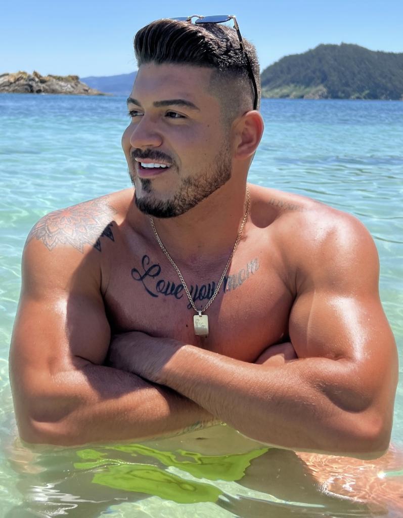 Chico busca chica en Sevilla: 