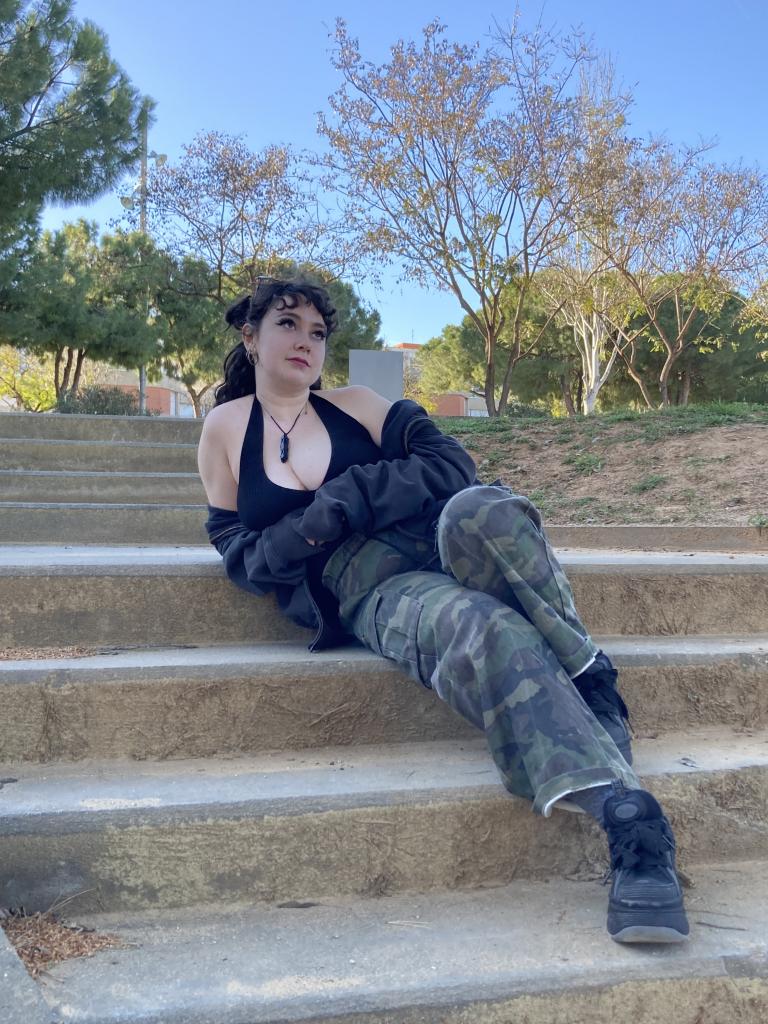 687620520: Chica busca chico en Barcelona