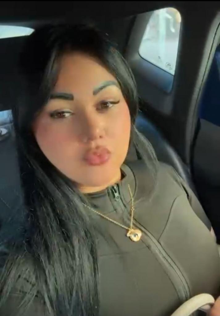 Chica busca chico en Cádiz: 