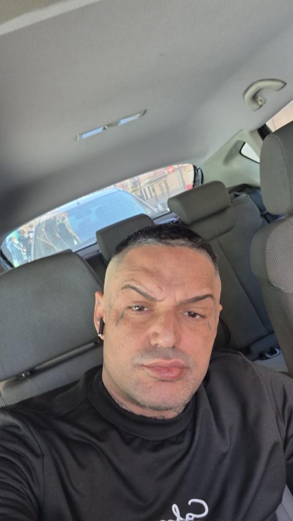 Chico busca chica en Valencia: 