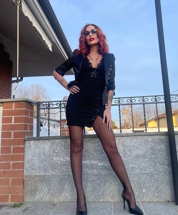 Chica busca chico en Sevilla: 