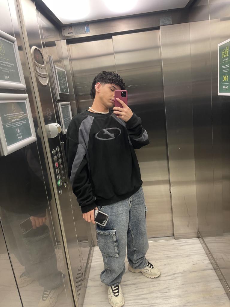 637104417: Chico busca chica en Murcia