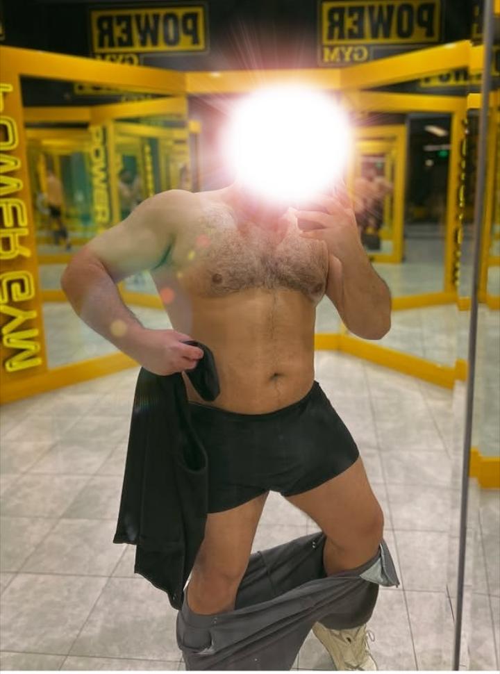 Chico busca chica en La Coruña: 