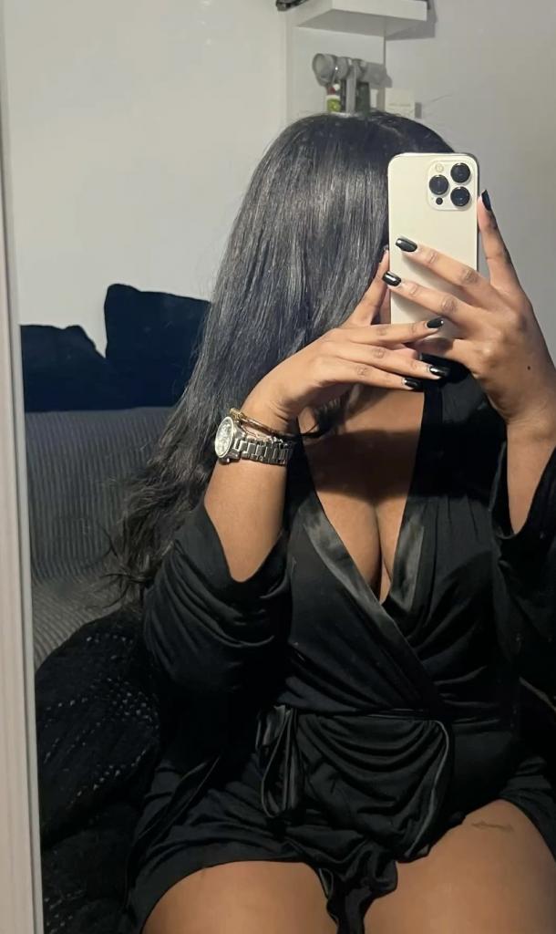 Chica busca chico en Navarra: 