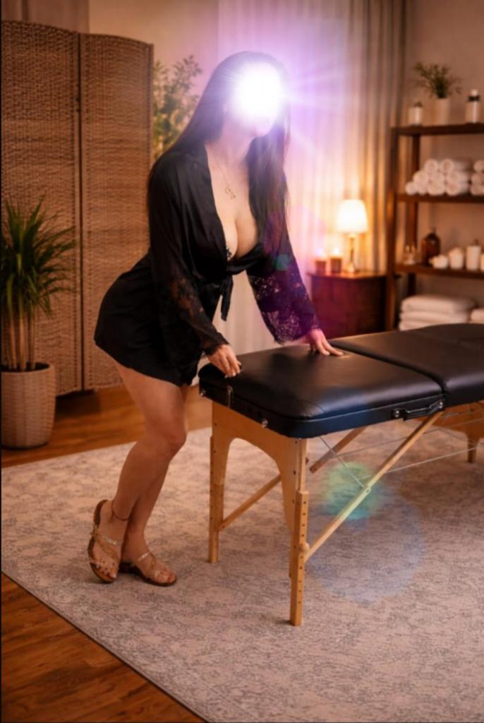 634004351: Chica busca chico en La Coruña