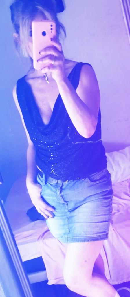 Chica busca chico en Alicante: 