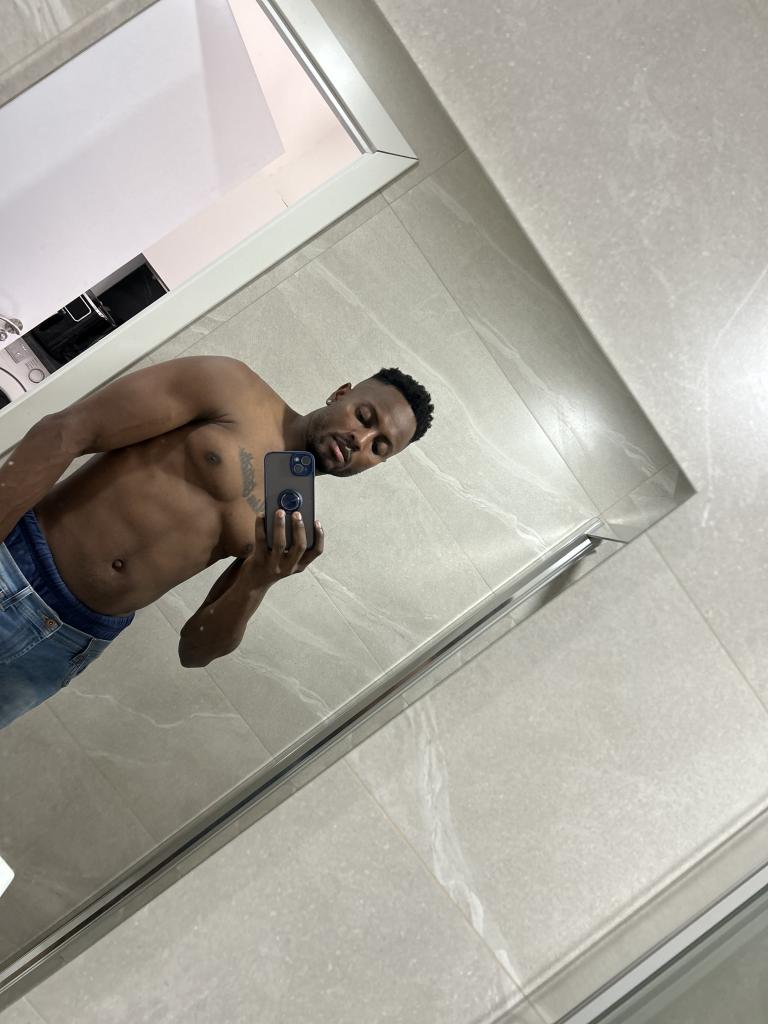 Chico busca chica en Madrid: 