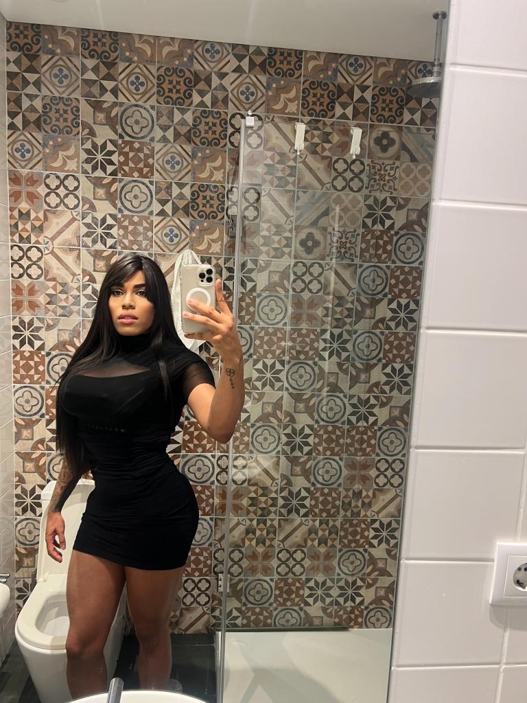 633132074: Transexual en Murcia