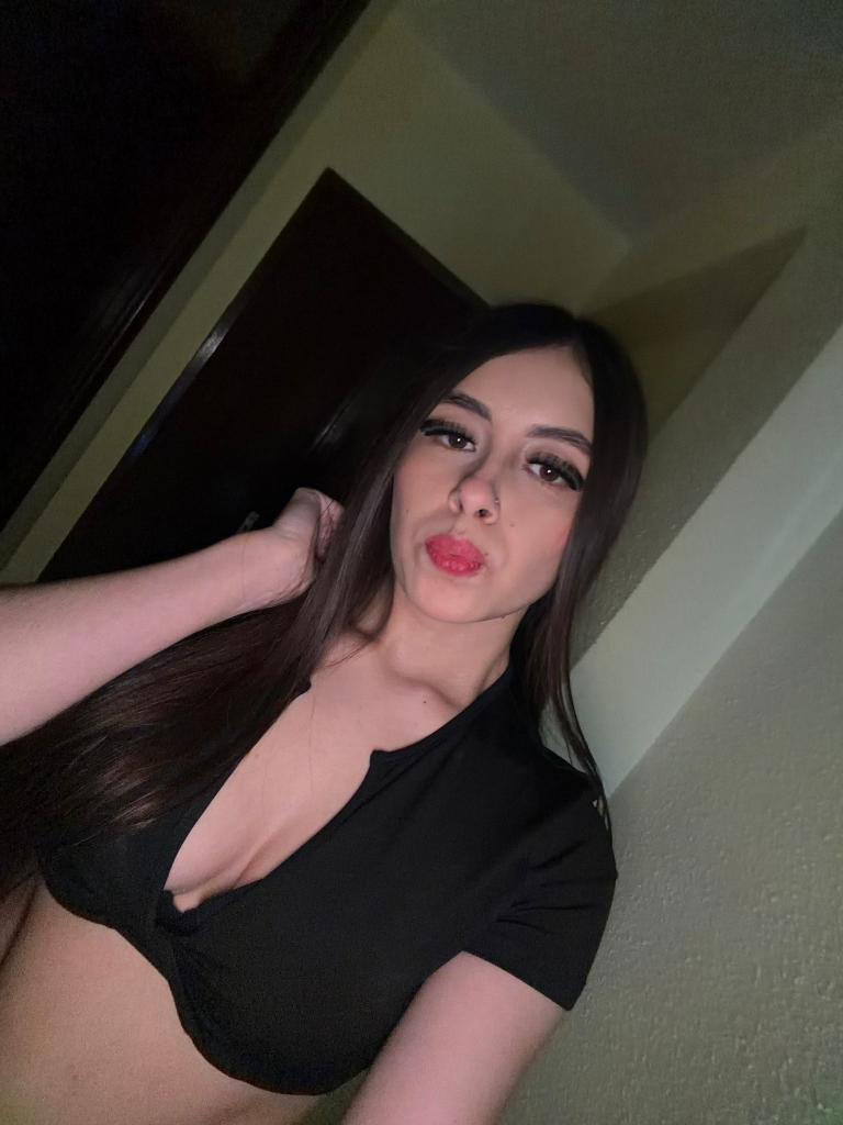 Chica busca chico en Castellón: 