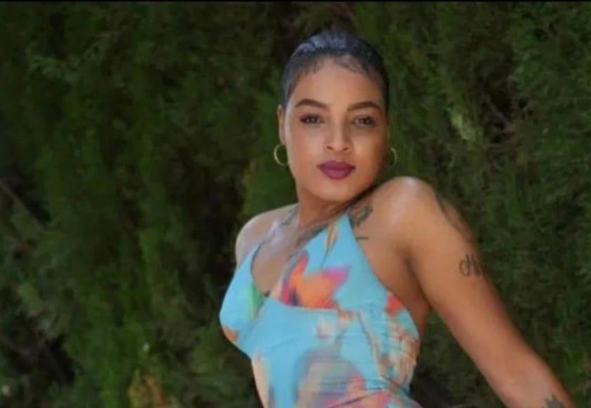 654238319: Chica busca chico en Valencia