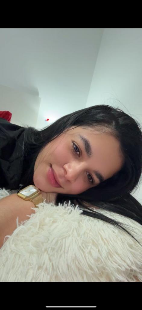 Chica busca chico en Granada: 