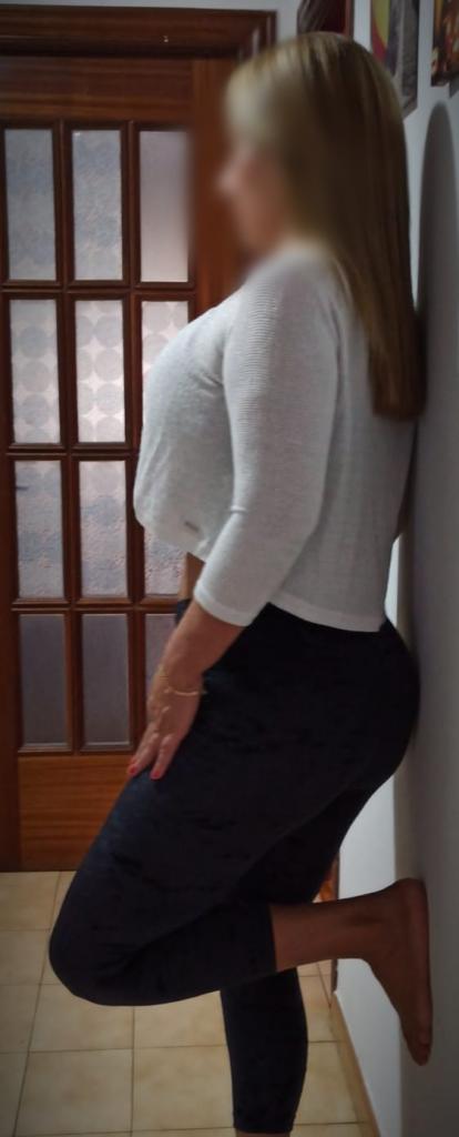 Chica busca chico en La Coruña: 