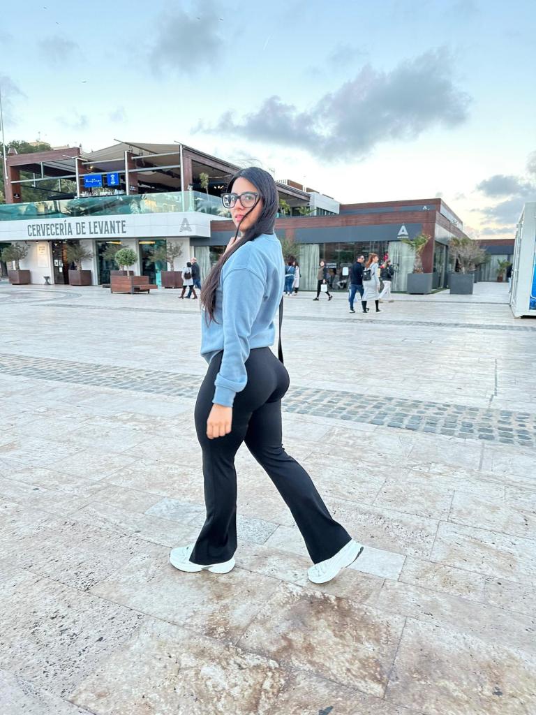 Chica busca chico en Jaén: 