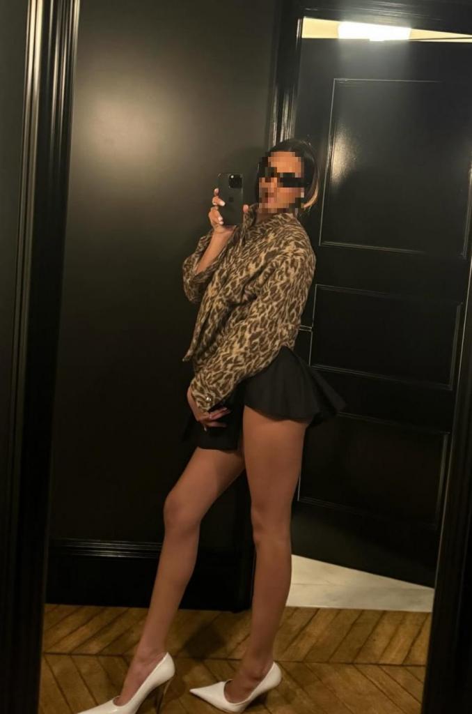 Chica busca chico en La Coruña: 