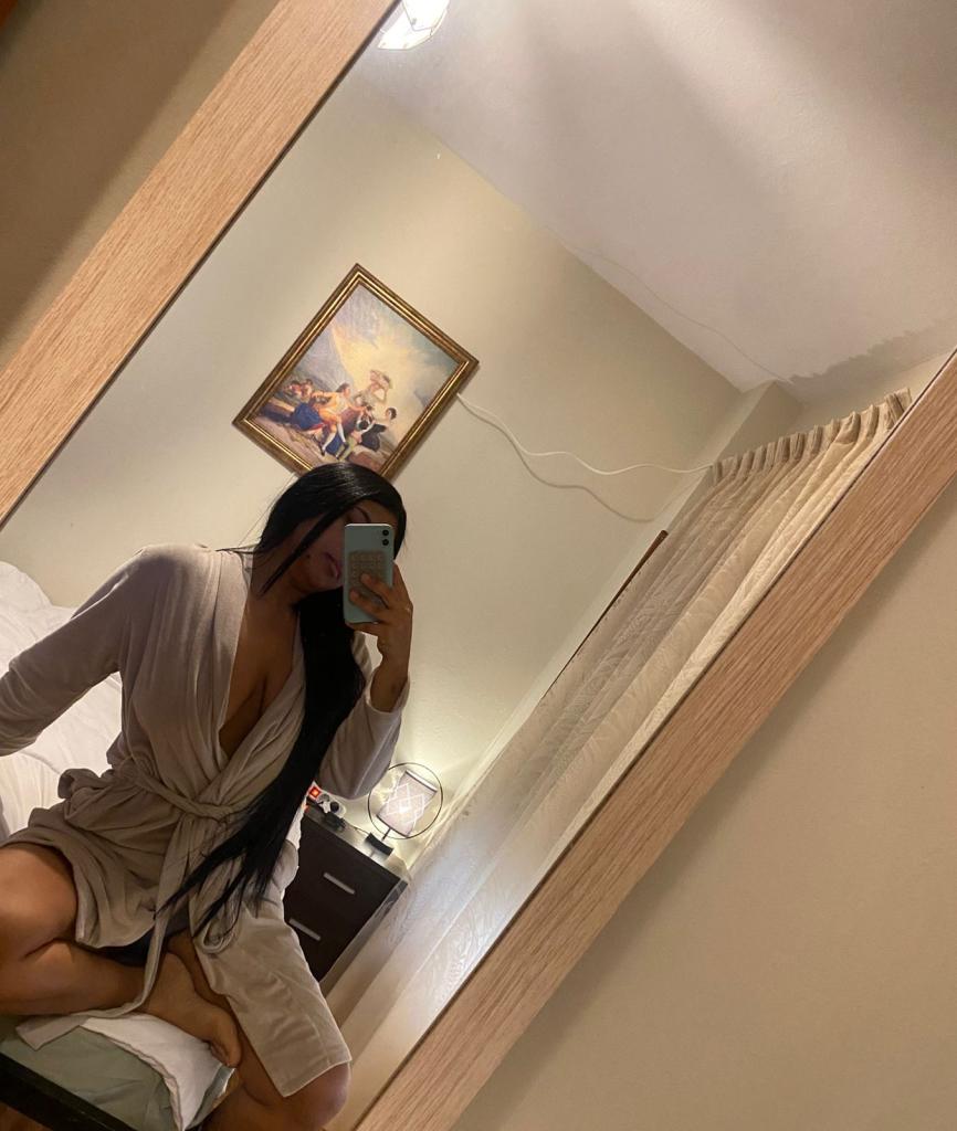 Chica busca chico en La Coruña: 