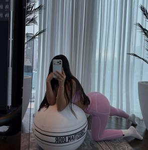 611328448: Chica busca chico en Barcelona