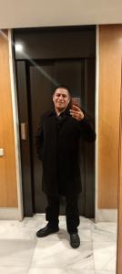 614877054: Chico busca chica en Madrid