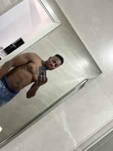 643882257: Chico busca chica en Madrid