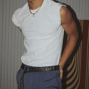 605257820: Chico busca chica en Alicante