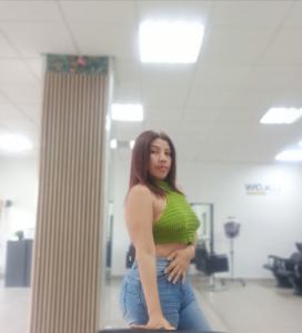 641615273: Chica busca chico en Huelva