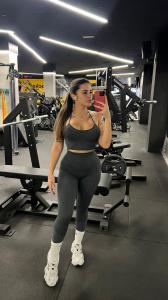 691010024: Chica busca chico en Cádiz