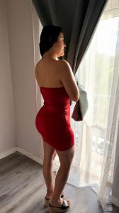 671268179: Chica busca chico en Madrid