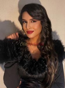 647131814: Chica busca chico en Zaragoza