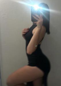 631815223: Chica busca chico en Málaga