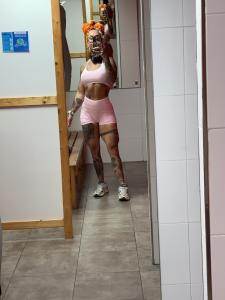 613735538: Chica busca chico en Valencia