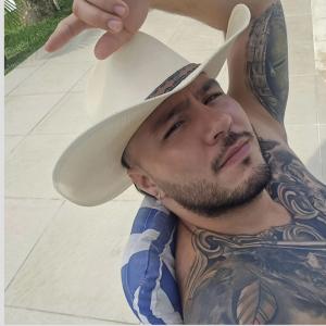 695282397: Chico busca chica en Alicante