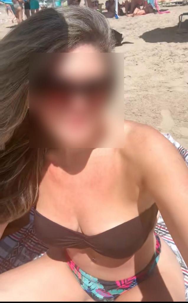 654126047: Chica busca chico en Barcelona