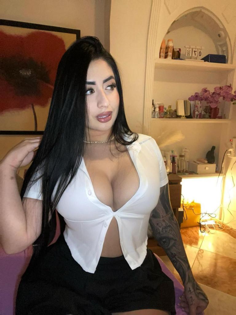 Chica busca chico en Sevilla: 